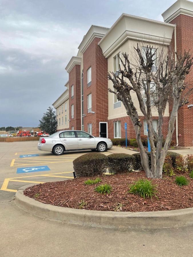 The Arc Hotel Fort Smith Exterior photo